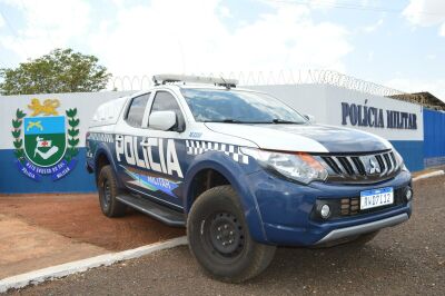 Imagem da notícia Homem é preso após simular estar armado e tentar roubar duas mulheres no centro de Coxim